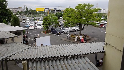 三郷市瑞沼市民センター震災被災者炊き出し