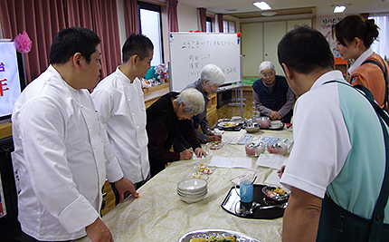 老人ホーム慰労料理会