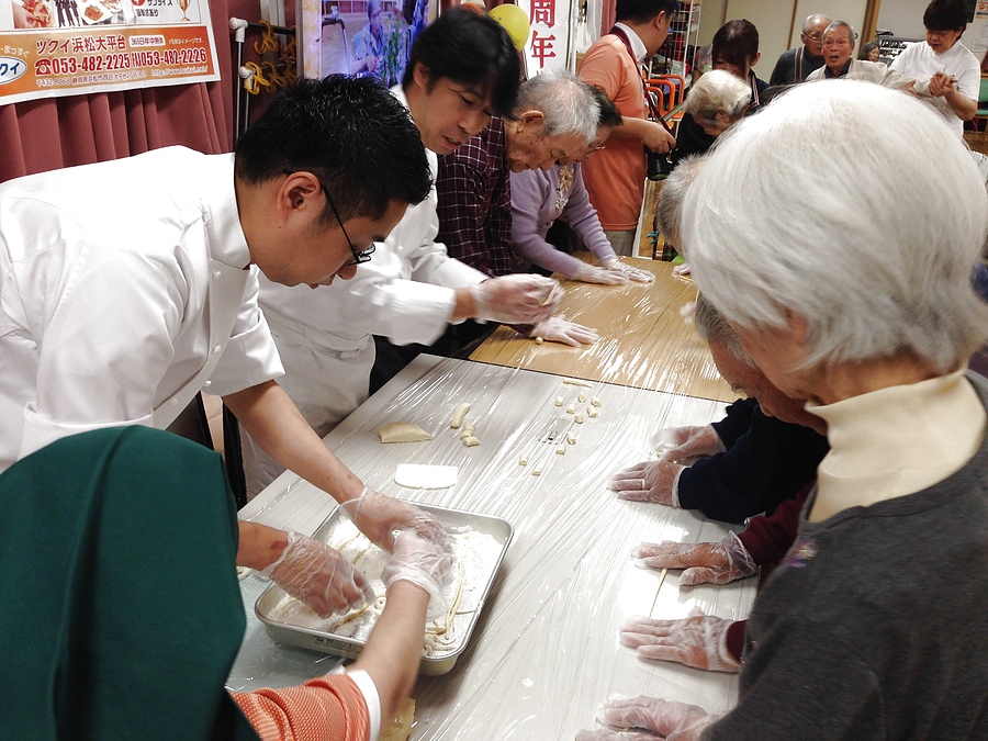 老人ホーム慰労料理会2015