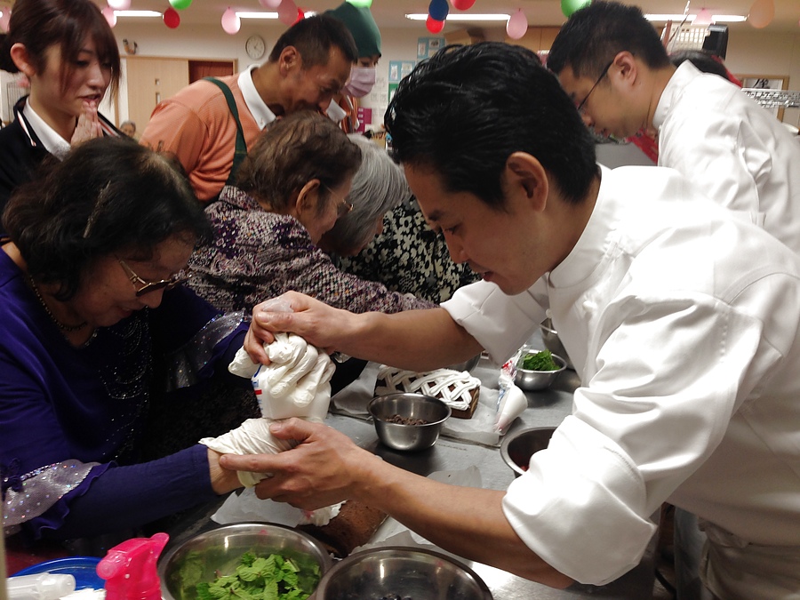 老人ホーム慰労料理会2015