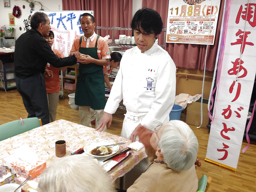 老人ホーム慰労料理会2015