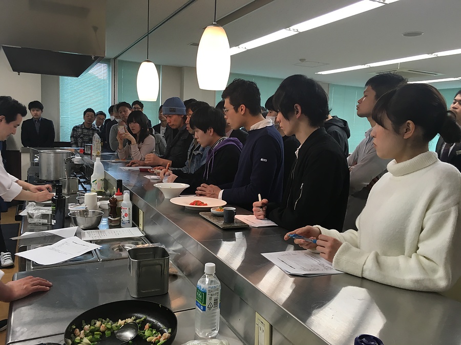 【東海支部】濱﨑副会長と水口支部長によるイタリア料理講習会