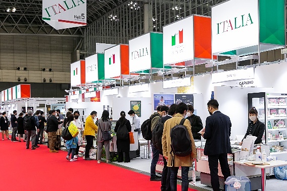 《イタリア大使館貿易促進部》 FOODEX JAPAN2022 イタリア館