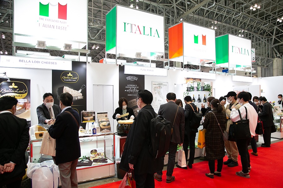 FOODEX JAPAN2022イタリア館レポート：コロナ影響下も海外パビリオン最大規模で開催、イタリア・チーズ・セミナーも盛況
